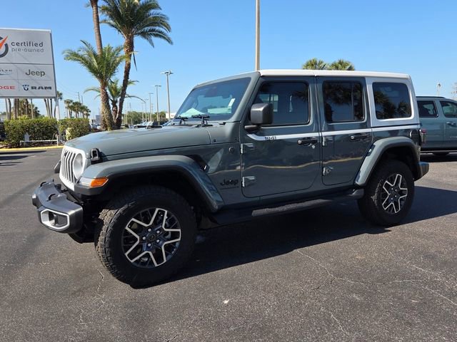 New 2026 Jeep Wrangler Unlimited Sahara w/ Whitecap Package AWD/4WD image 3