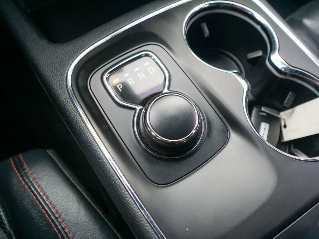 Used 2016 Dodge Durango R/T image 25