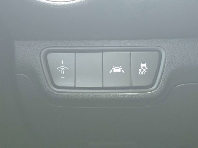 Used 2021 Kia Forte LXS image 21