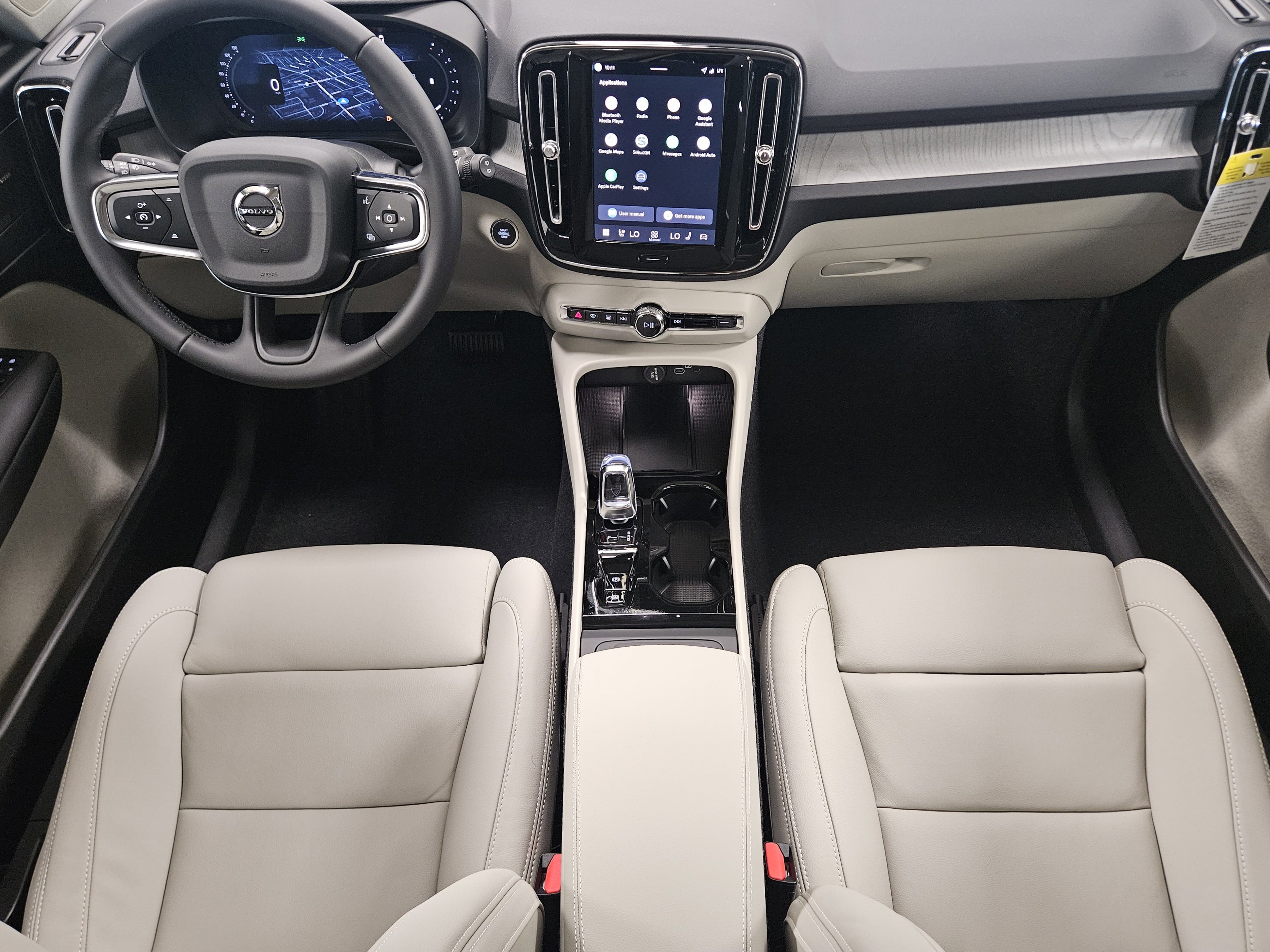 New 2026 Volvo XC40 B5 Ultra w/ Climate Package AWD/4WD image 13