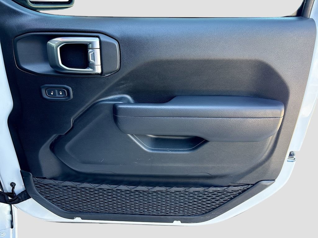 Used 2022 Jeep Wrangler Sport S image 23