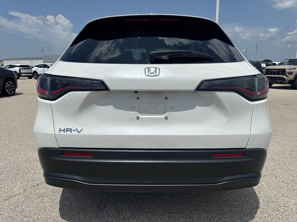 Used 2026 Honda HR-V LX image 5