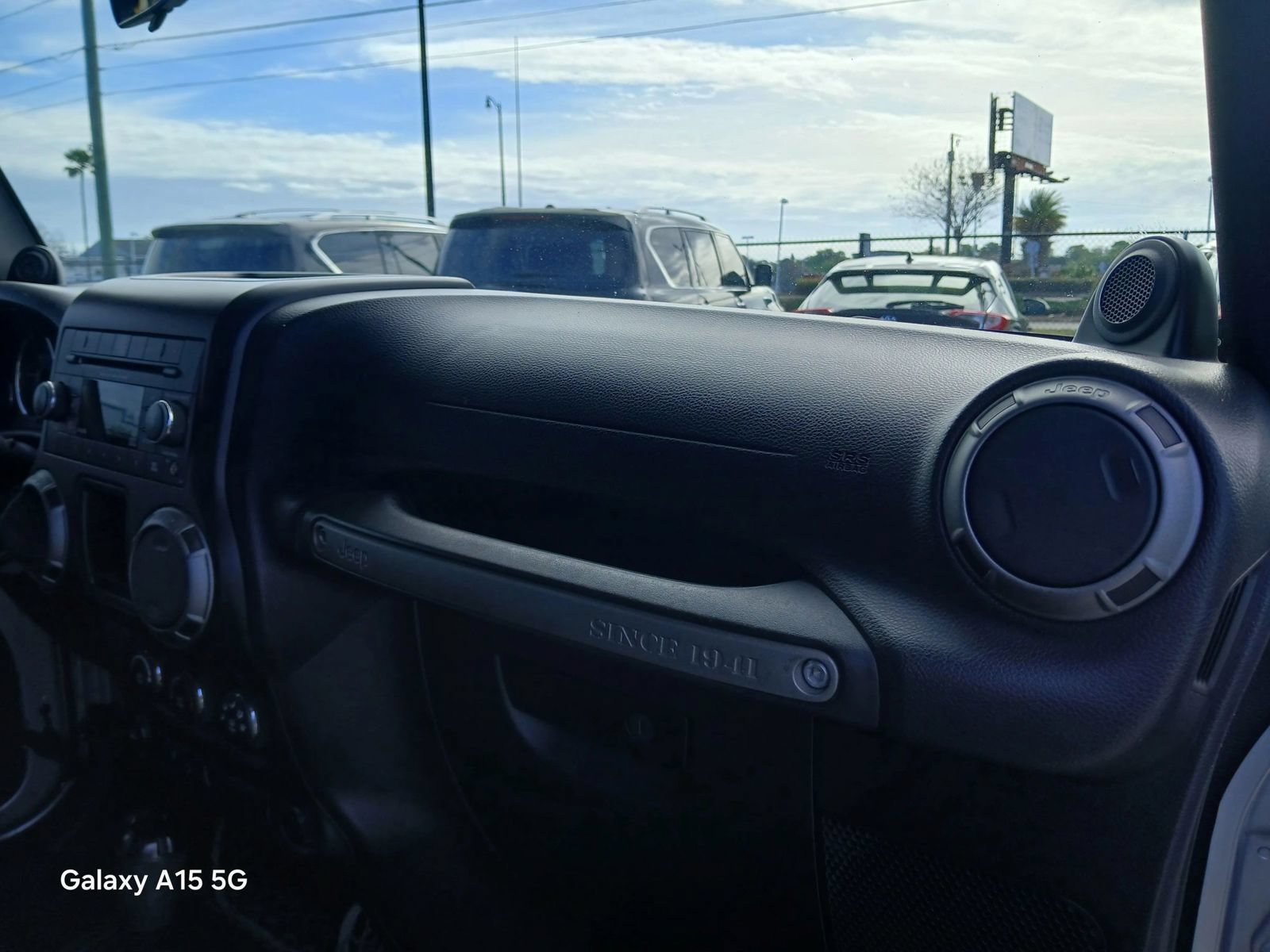 Used 2012 Jeep Wrangler Unlimited Sport AWD/4WD image 16