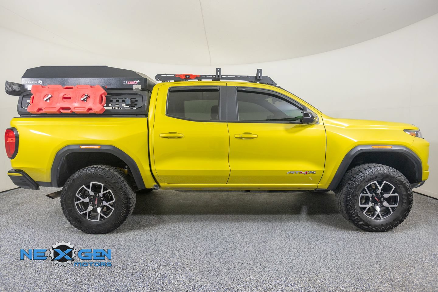 Used 2023 GMC Canyon AT4X AWD/4WD image 38