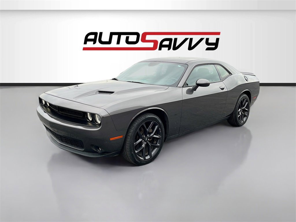 Used 2021 Dodge Challenger SXT w/ Blacktop Package image 3