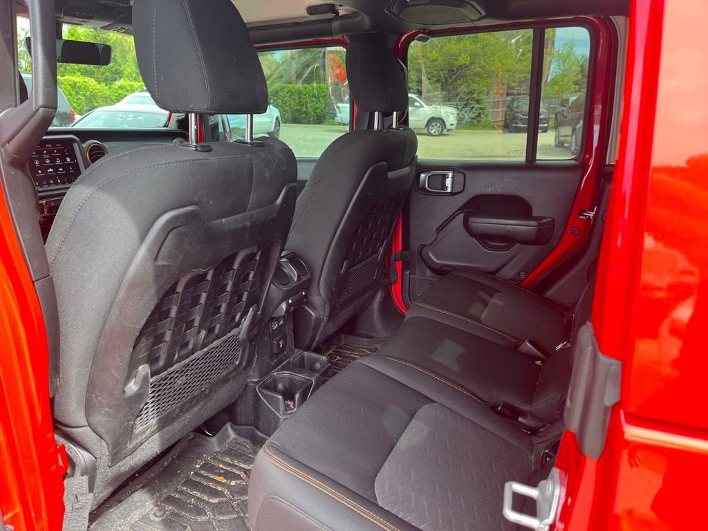 Used 2022 Jeep Gladiator Mojave AWD/4WD image 9