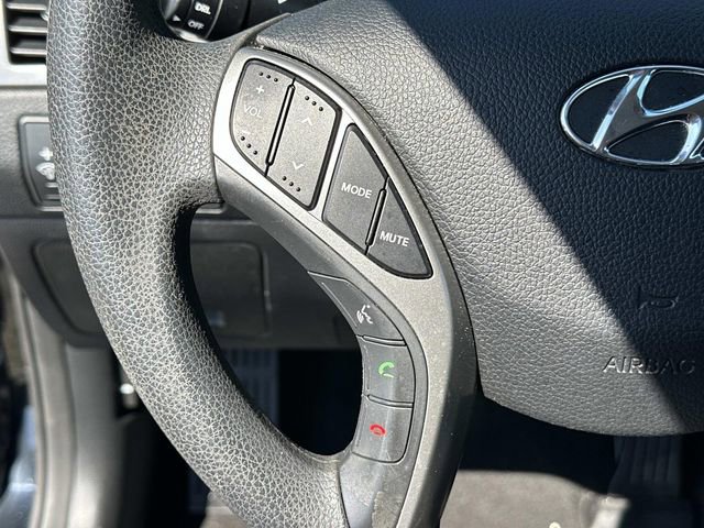 Used 2016 Hyundai Elantra GT FWD image 27