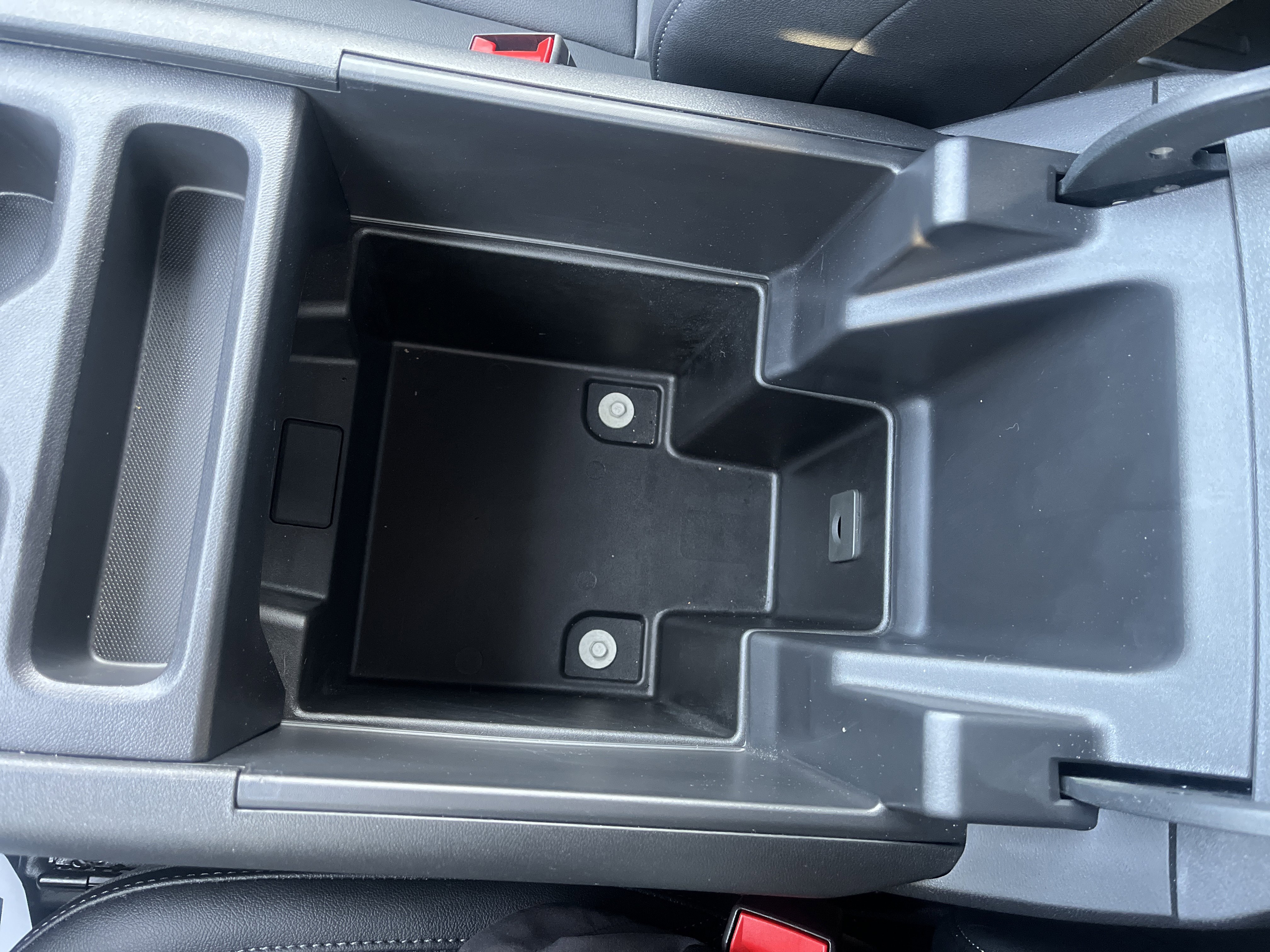 Used 2024 Chevrolet Silverado EV W/T image 32