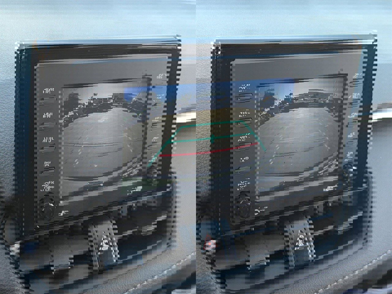 Used 2021 Toyota RAV4 XLE image 25