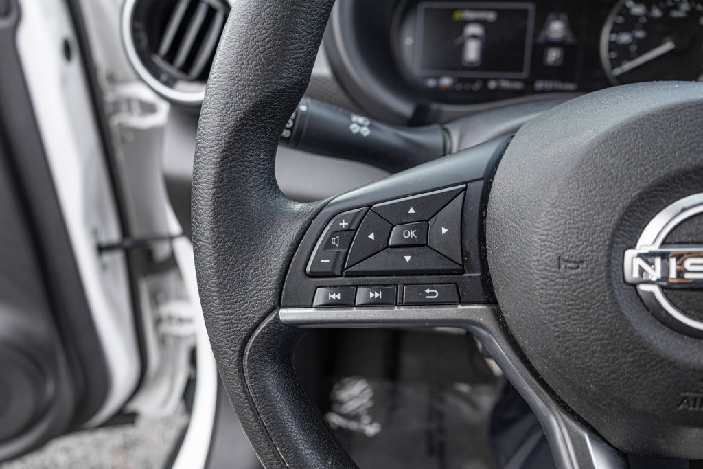 Used 2022 Nissan Kicks SV FWD image 22