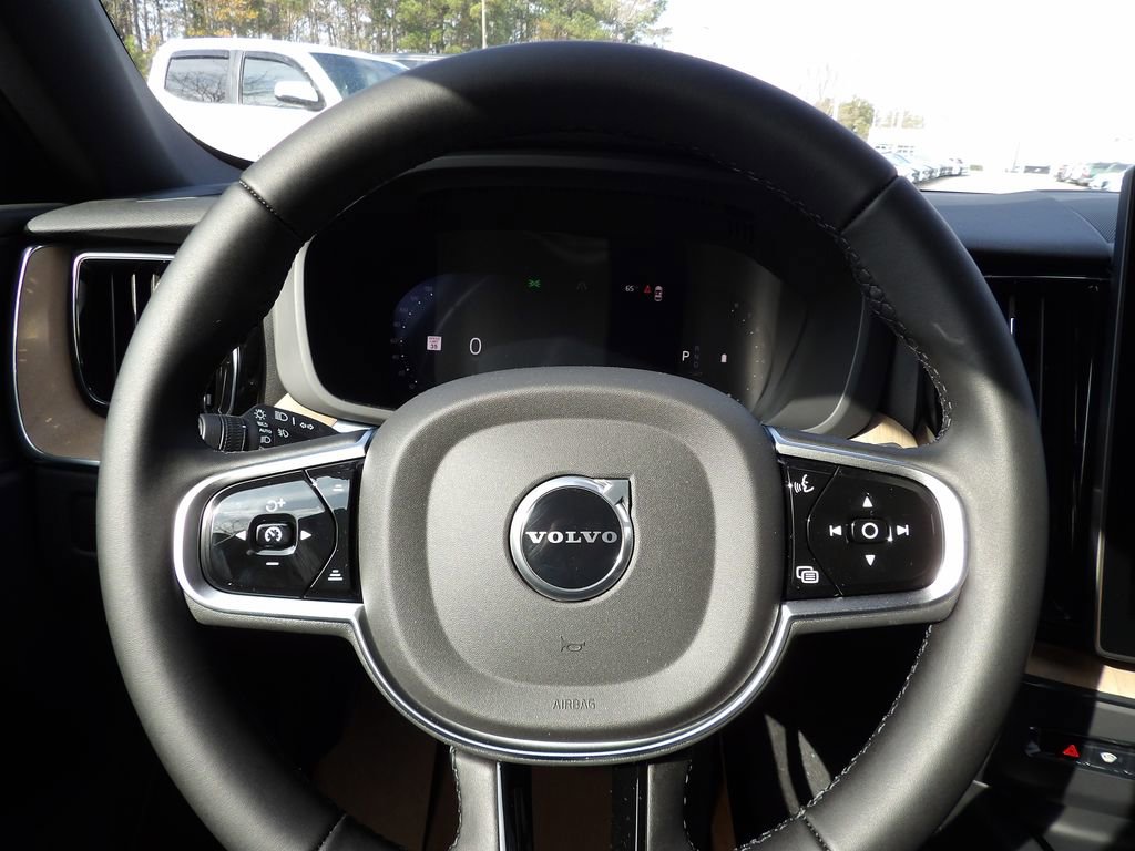New 2026 Volvo XC60 B5 Plus w/ Protection Package Premier AWD/4WD image 17