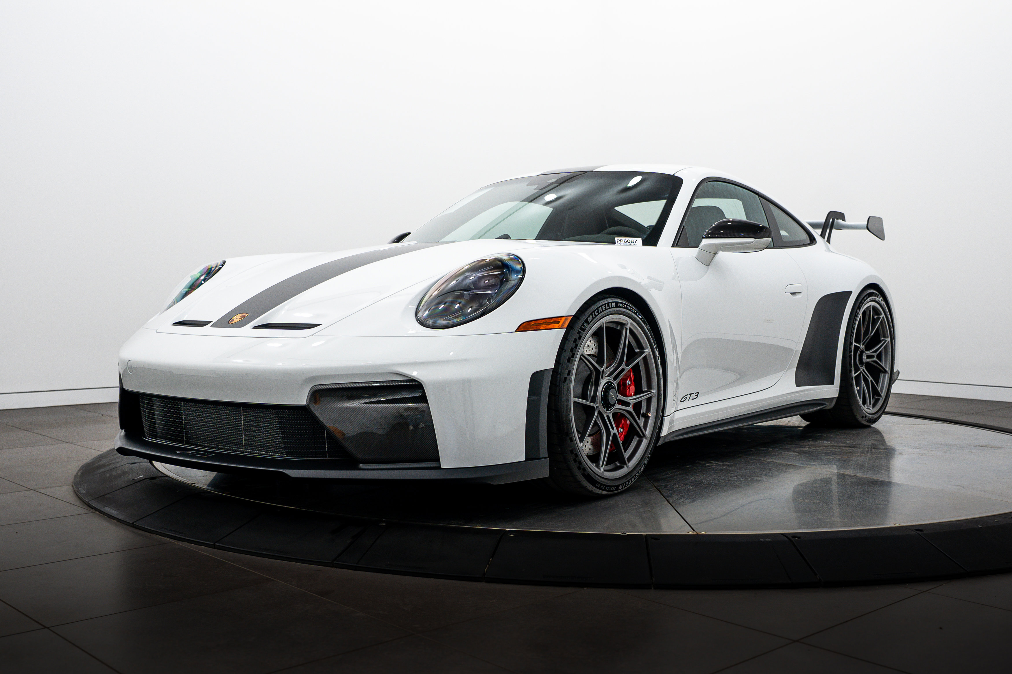 Certified 2026 Porsche 911 GT3 RWD image 1