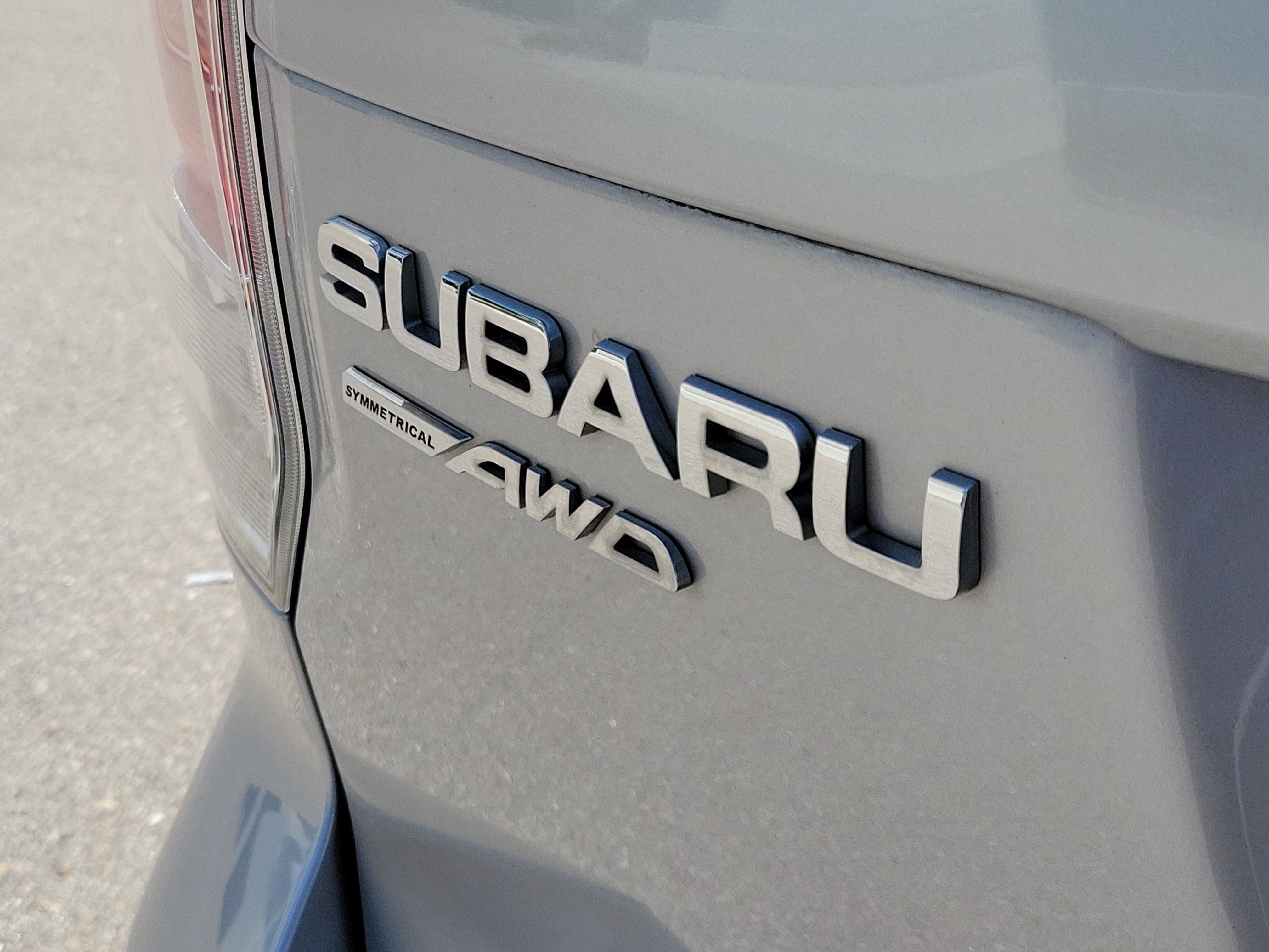 Used 2018 Subaru Forester 2.5i Premium w/ All-Weather Package AWD/4WD image 9