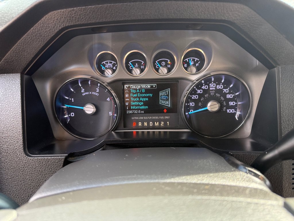 Used 2014 Ford F250 Platinum AWD/4WD image 39