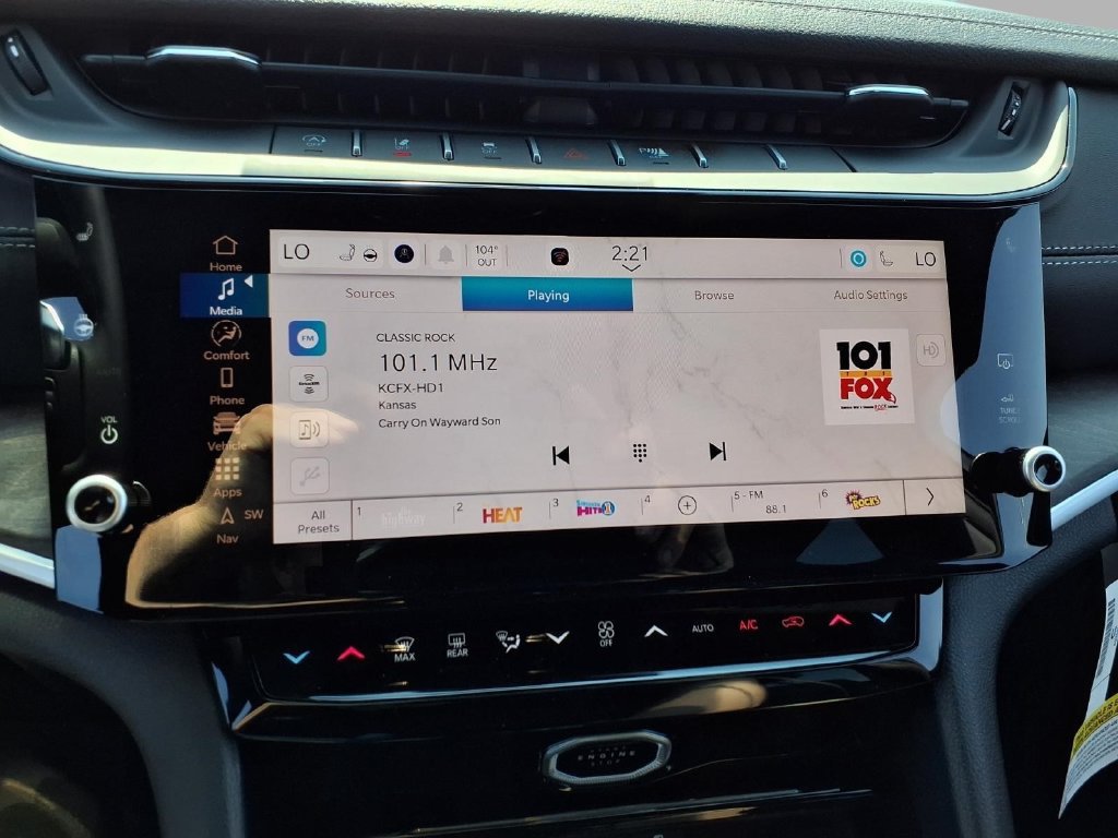 New 2026 Jeep Grand Cherokee Altitude AWD/4WD image 5