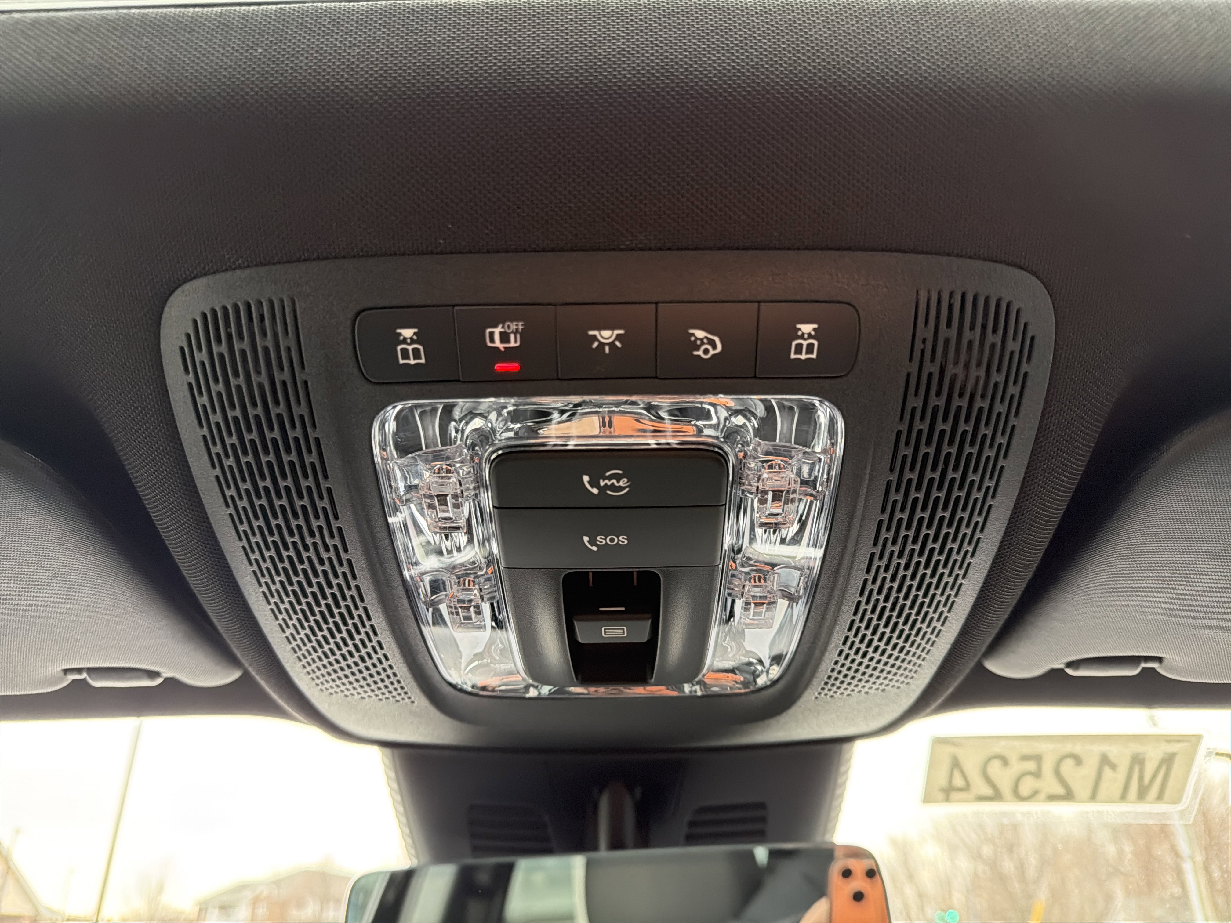 Used 2026 Mercedes-Benz GLB 250 4MATIC image 24