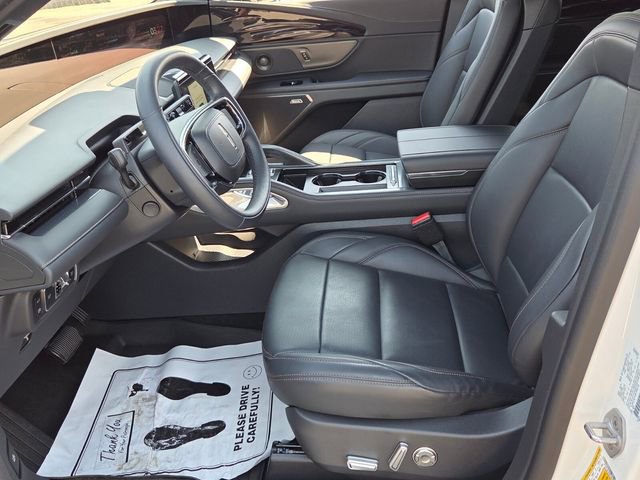 Used 2024 Lincoln Nautilus Premier w/ Equipment Group 102A image 11