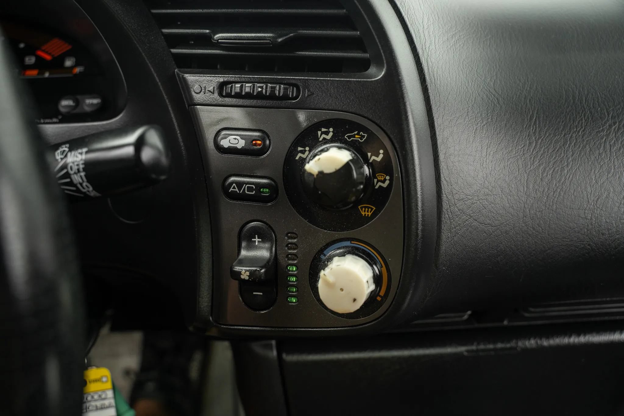 Used 2000 Honda S2000 image 26