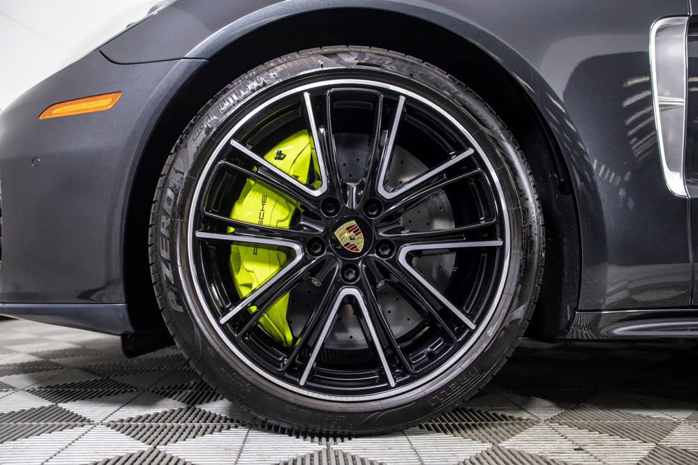 Used 2018 Porsche Panamera Turbo S Executive image 45