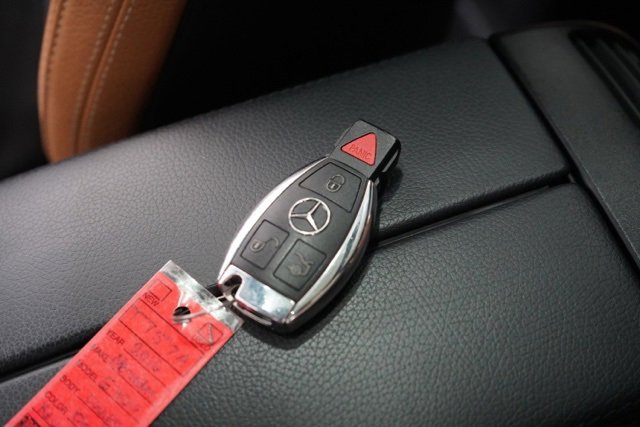 Used 2016 Mercedes-Benz E 400 4MATIC Coupe image 34