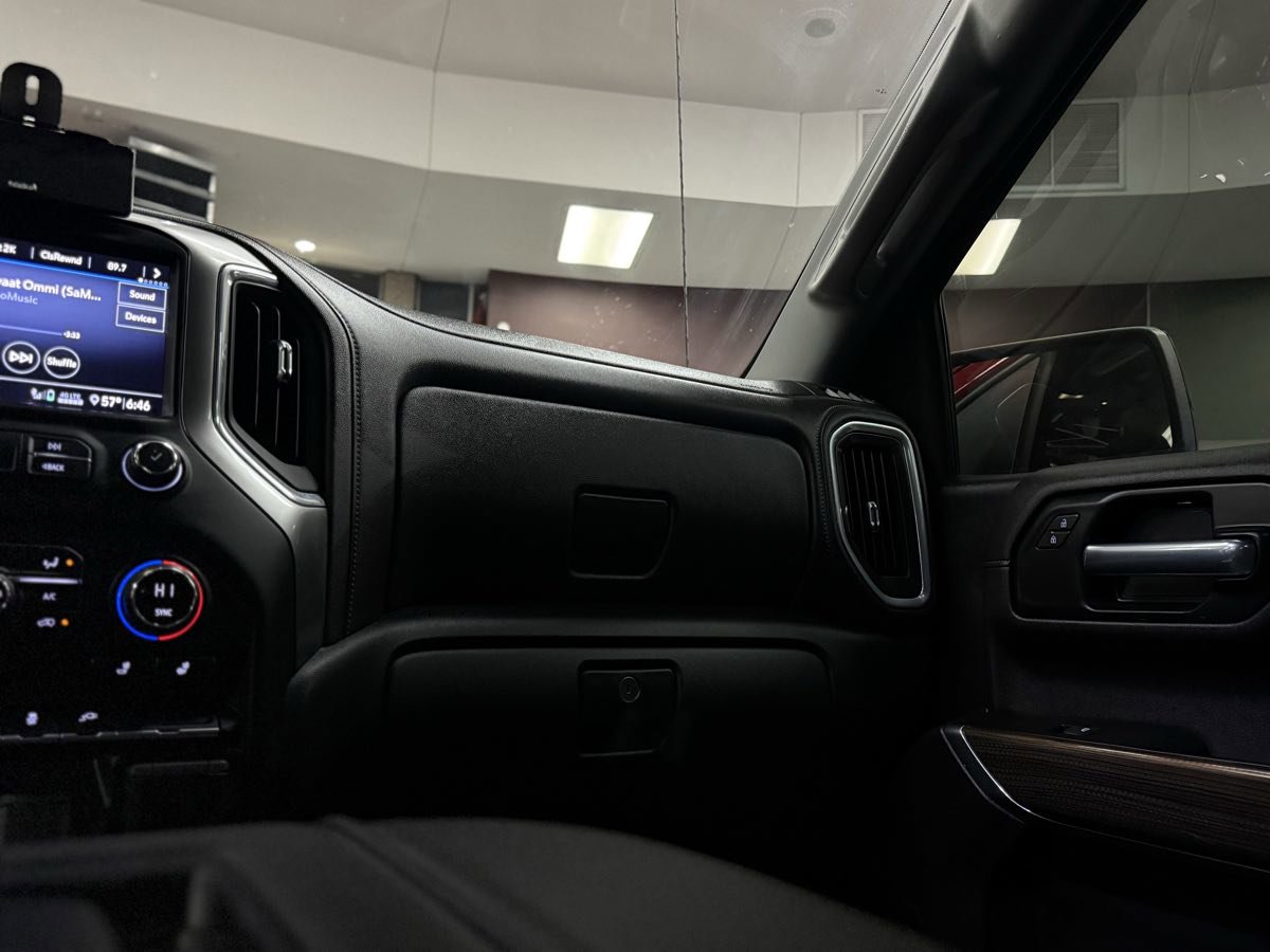 Used 2020 Chevrolet Silverado 1500 LT Trail Boss image 31