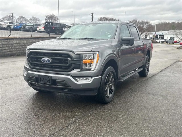 Used 2021 Ford F150 XLT w/ Equipment Group 302A High image 9