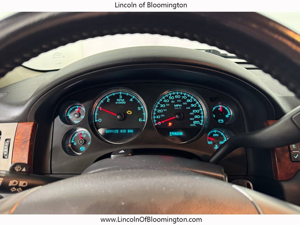 Used 2011 Chevrolet Suburban LT w/ Luxury Package image 28