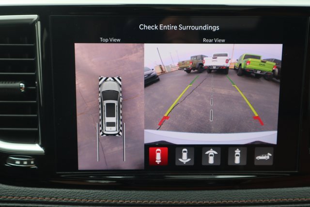 New 2026 Chrysler Pacifica Pinnacle image 13