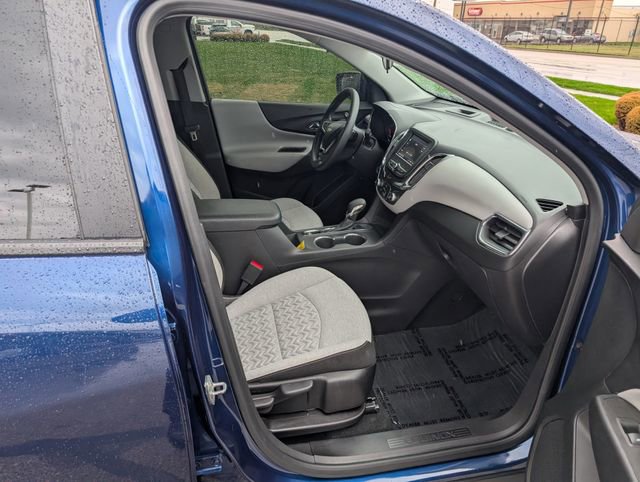 Certified 2023 Chevrolet Equinox LS w/ LS Convenience Package image 4