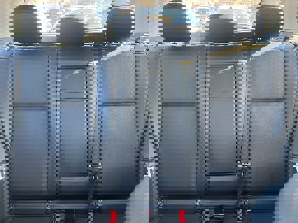 Used 2012 Mercedes-Benz GLK 350 2WD image 11