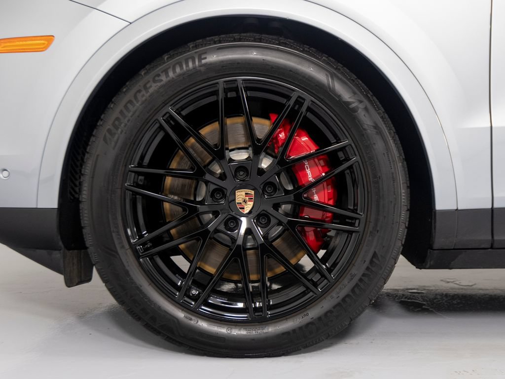 Certified 2026 Porsche Cayenne S AWD/4WD image 15