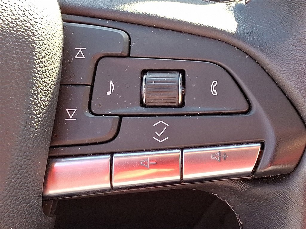 Certified 2024 Cadillac XT4 Premium Luxury image 22