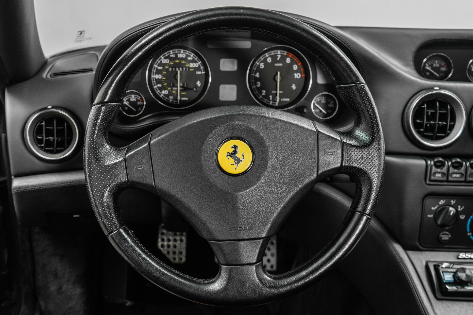 Used 1998 Ferrari 550 Maranello Coupe RWD image 15
