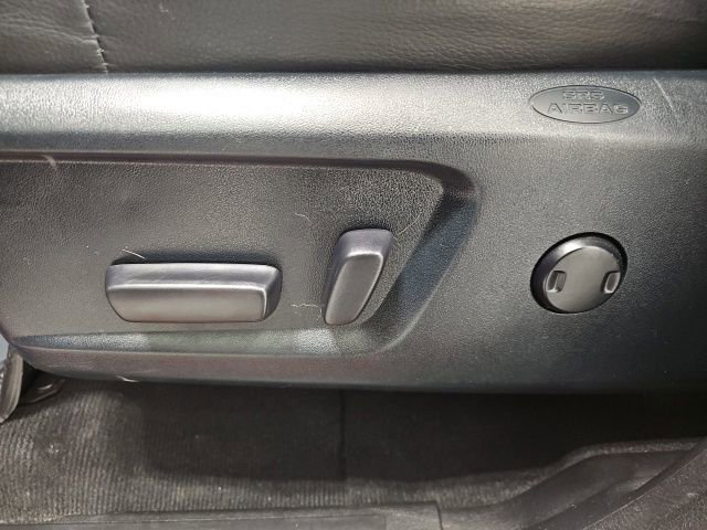 Used 2016 Toyota Tundra Limited image 15