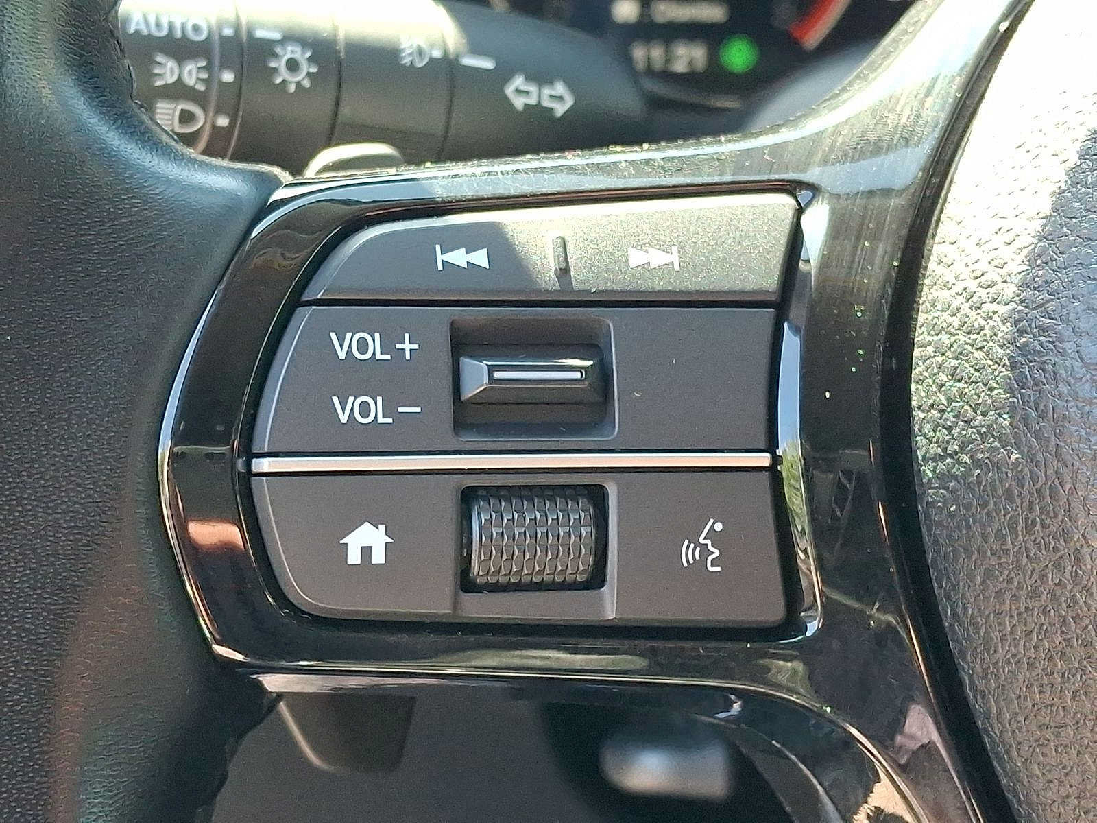 Used 2024 Honda Pilot EX-L image 23