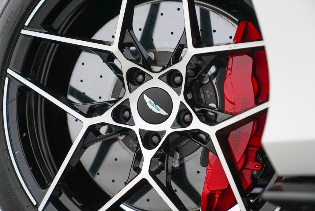 New 2026 Aston Martin Vanquish Convertible image 58