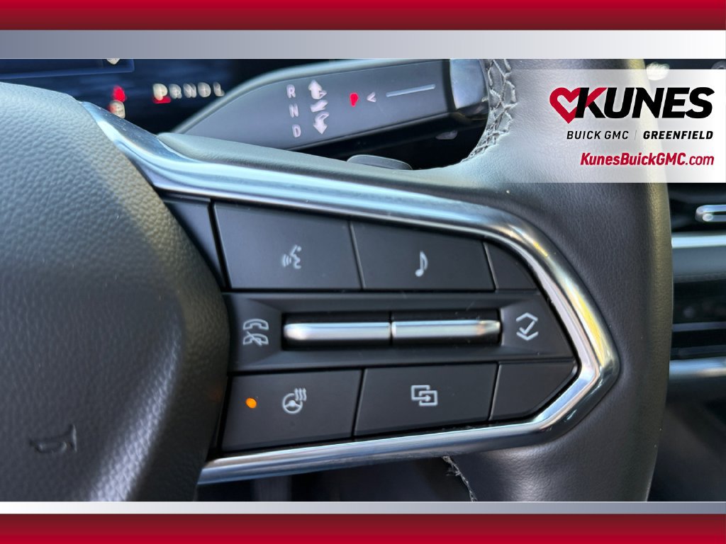Used 2025 Chevrolet Equinox LT FWD image 16