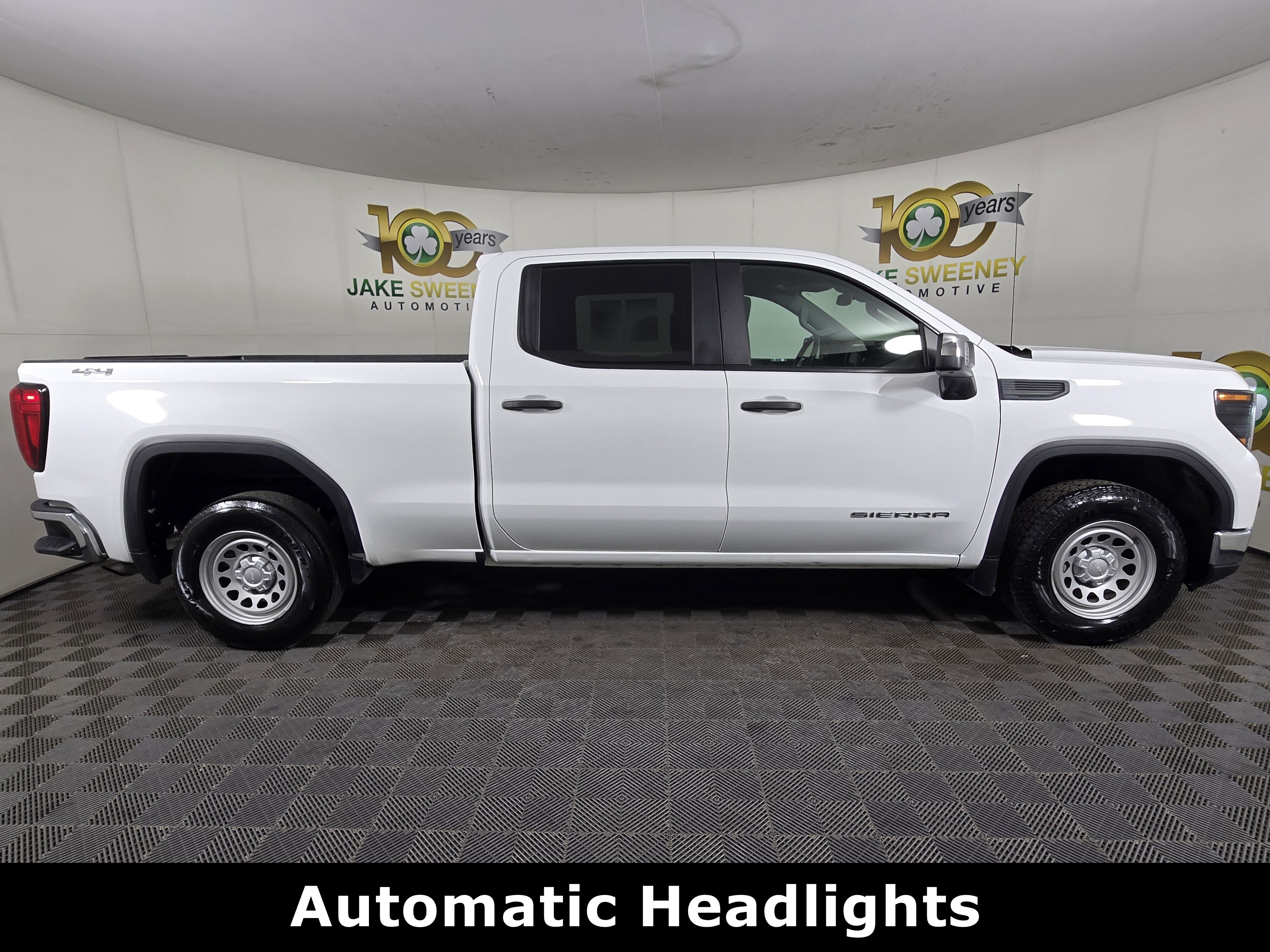 Certified 2024 GMC Sierra 1500 Pro w/ Pro Value Package AWD/4WD image 10