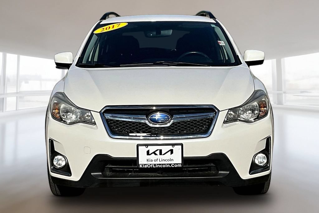 Used 2017 Subaru Crosstrek 2.0i Premium AWD/4WD image 2