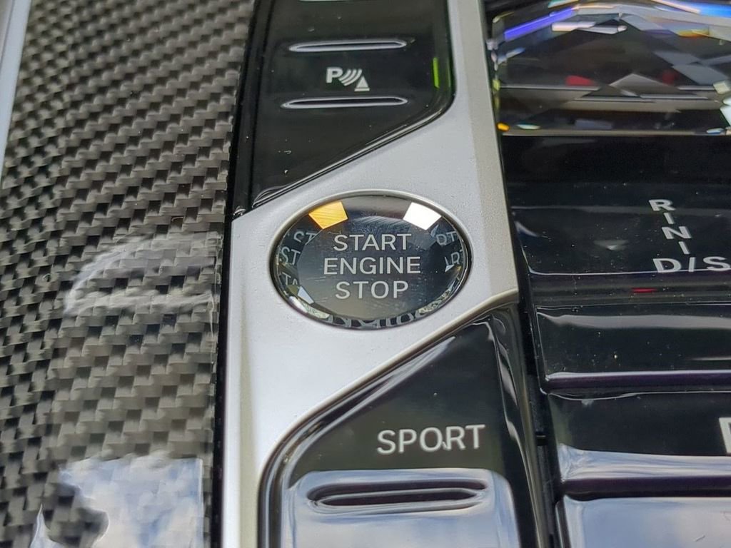 New 2026 BMW X5 M60i image 29