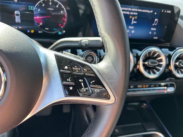 Used 2024 Mercedes-Benz GLA 250 4MATIC image 21