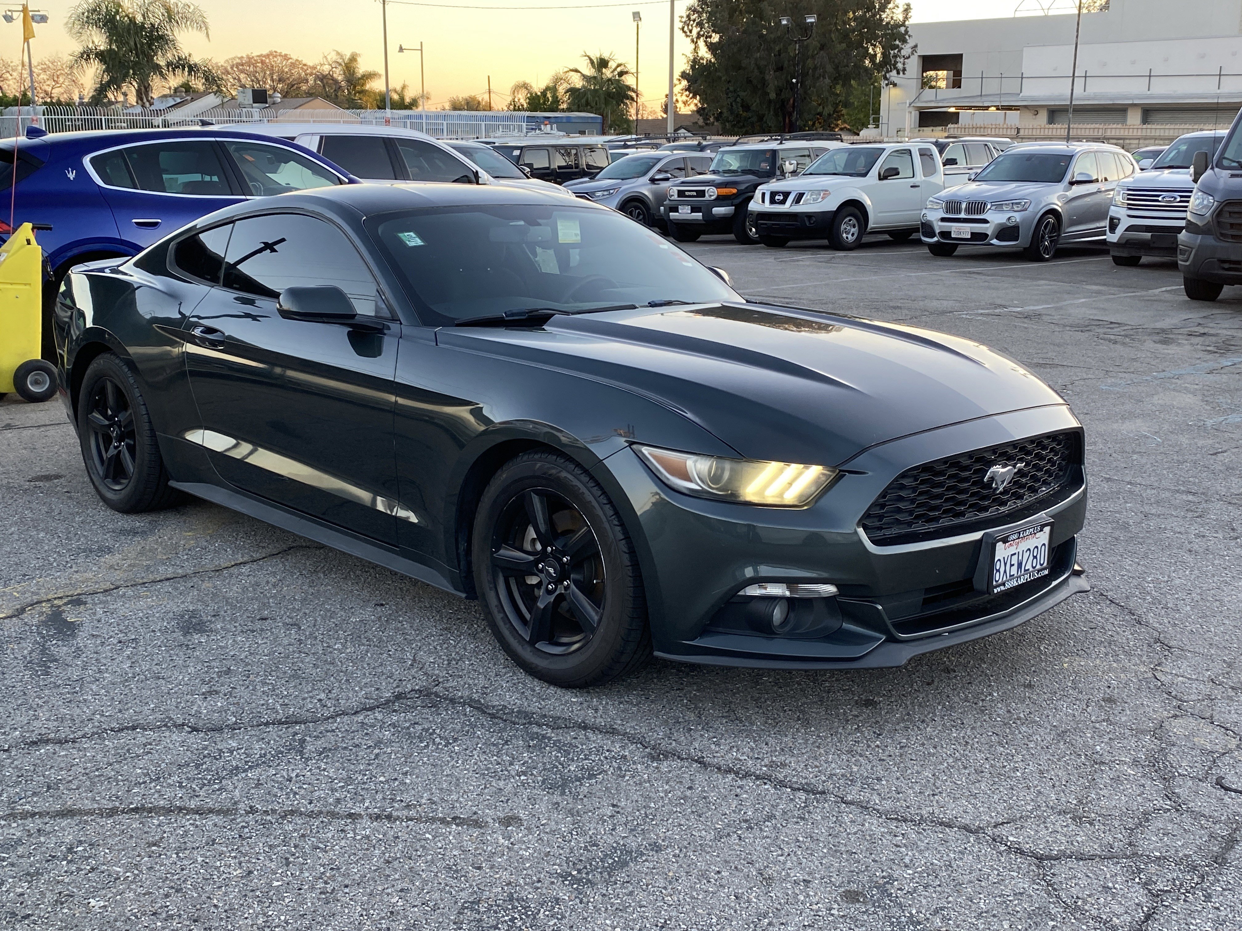 Used 2015 Ford Mustang Coupe image 6