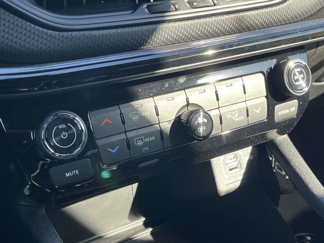 New 2026 Jeep Compass Latitude w/ Sun and Sound Group image 24
