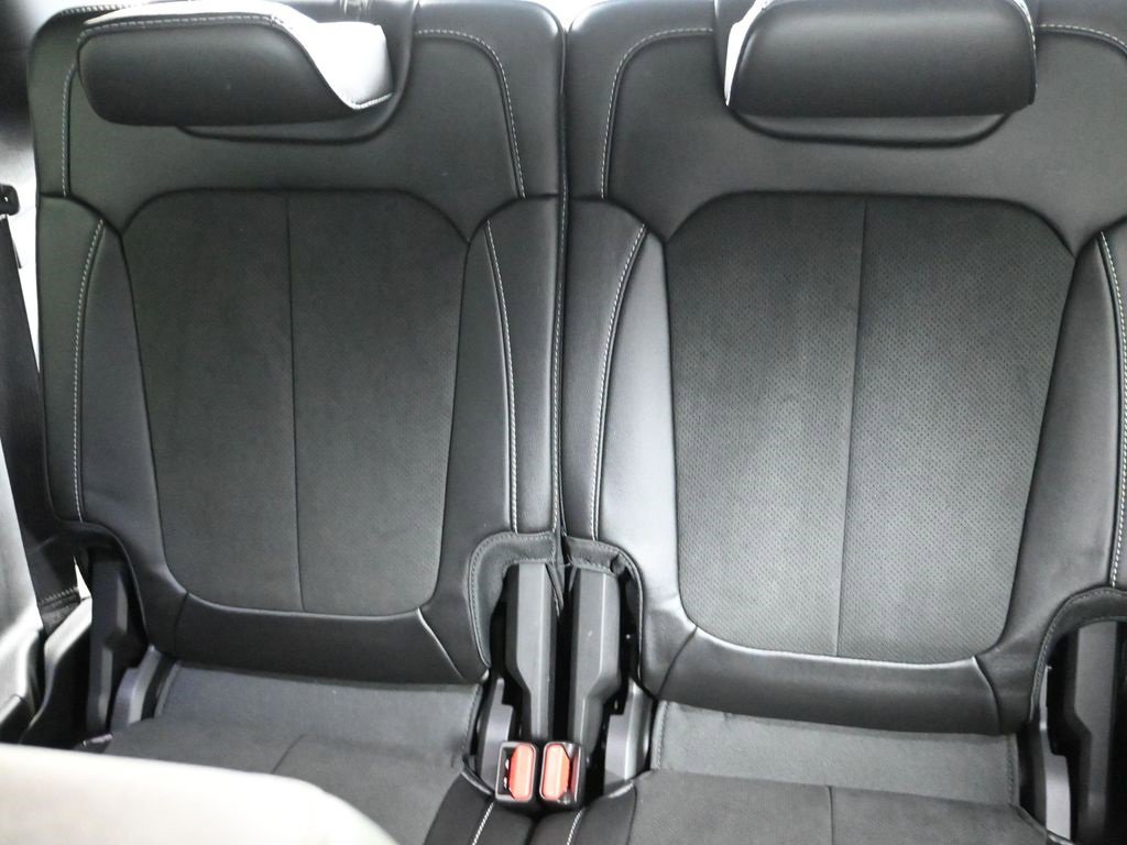 Used 2024 Jeep Grand Cherokee L Altitude image 27