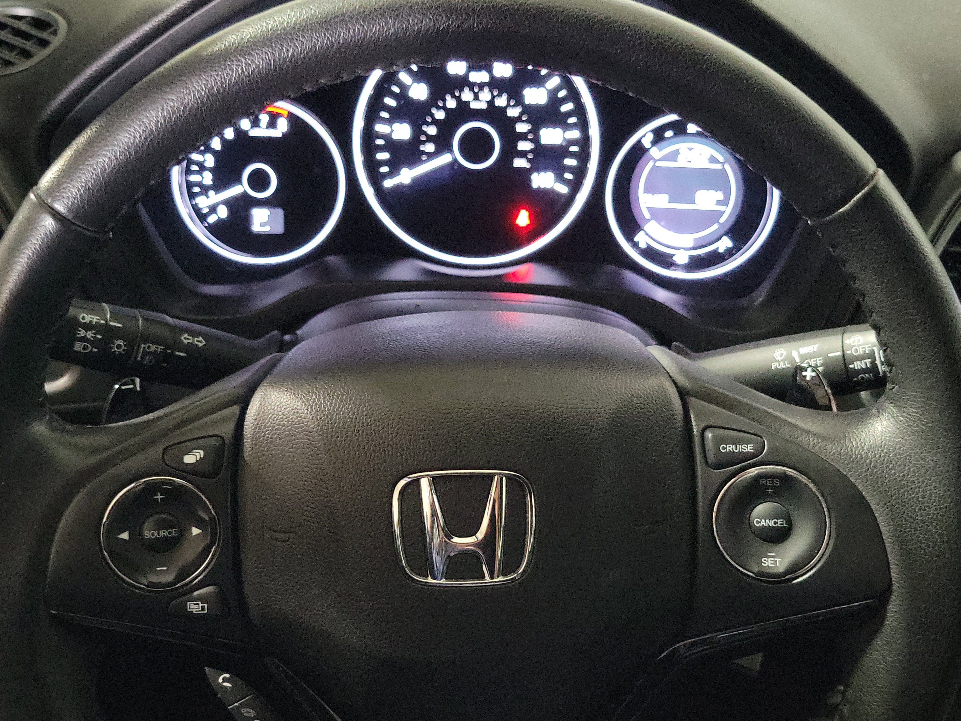 Used 2021 Honda HR-V Sport image 25