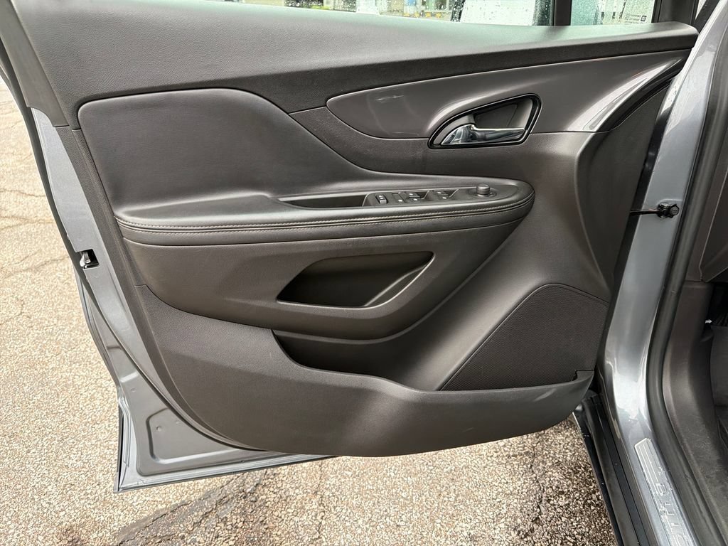 Certified 2019 Buick Encore Essence w/ Experience Buick Package FWD image 12