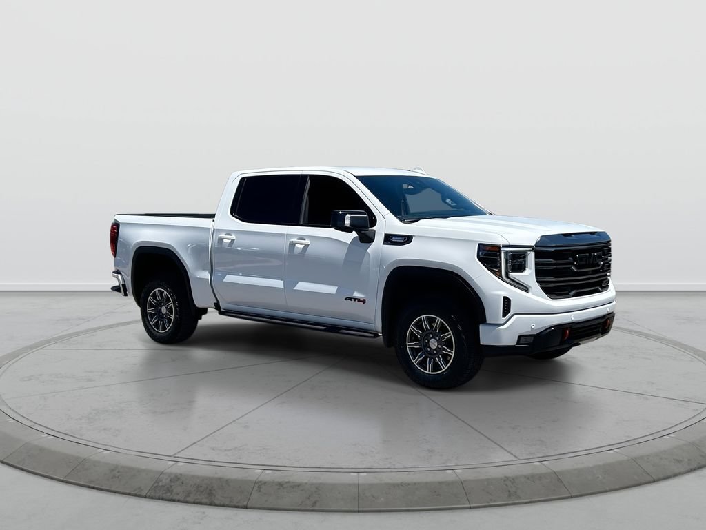 Used 2024 GMC Sierra 1500 AT4 w/ Technology Package AWD/4WD image 2
