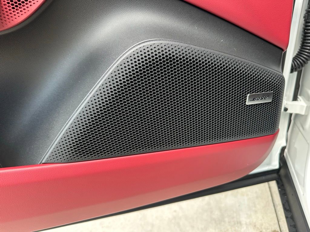 Used 2026 Porsche Macan 4S Electric image 22