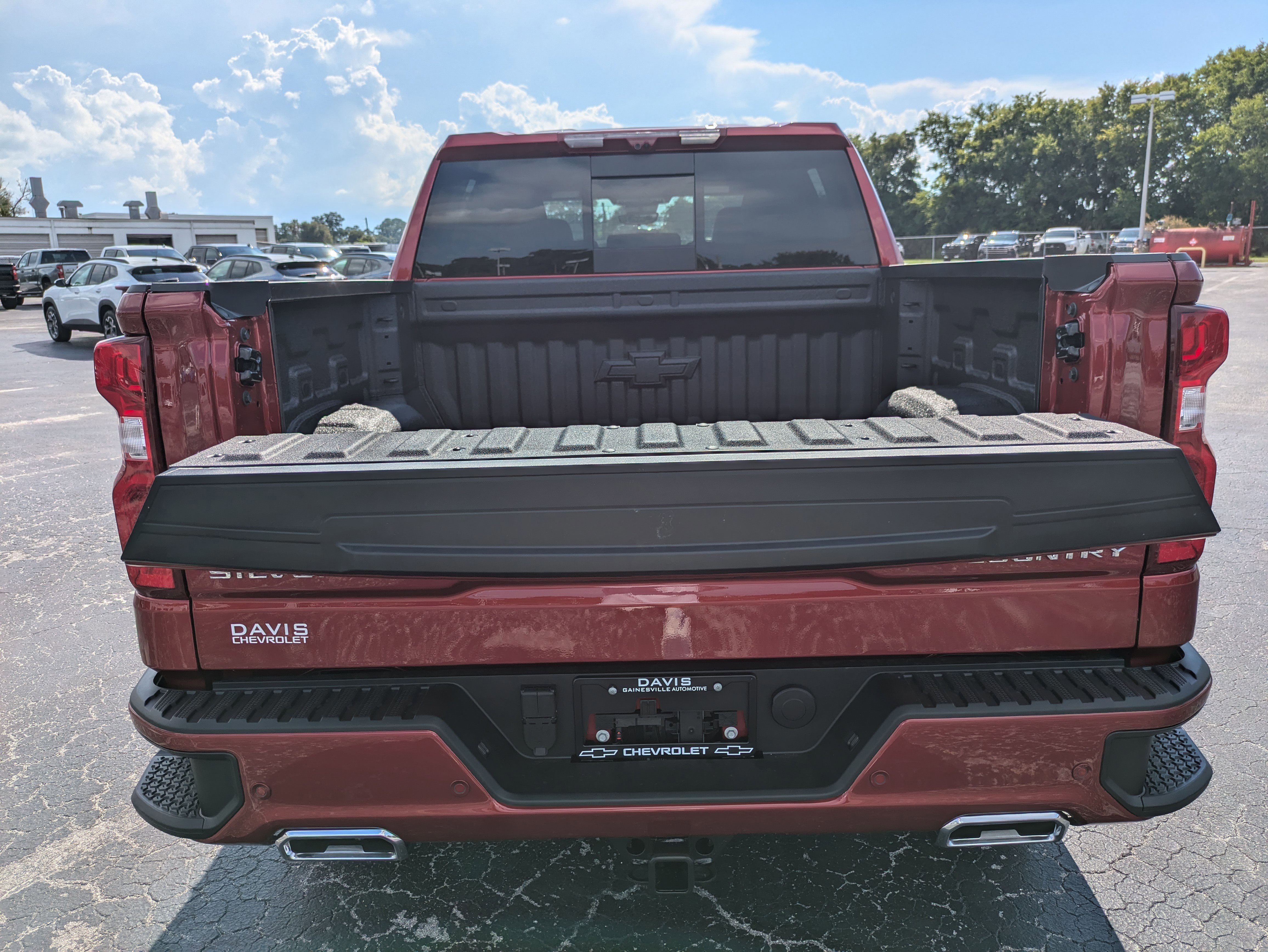 New 2026 Chevrolet Silverado 1500 High Country w/ Technology Package image 14