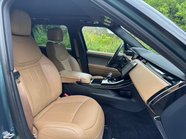 Certified 2025 Land Rover Range Rover Sport SE AWD/4WD image 20